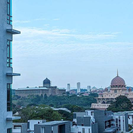 Az Homestay Putrajaya Esterno foto